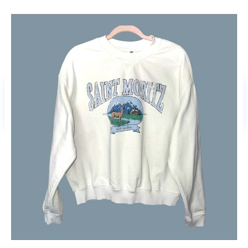 H&M Saint Moritz White, Crewneck Women
Size‎ XL